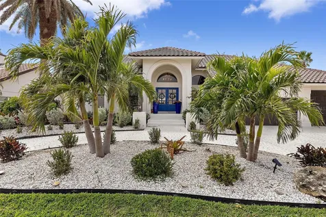 5801 Leeland Street S St Petersburg FL 33715