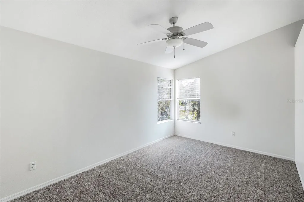 6040 Scotchwood Glen Orlando FL 32822
