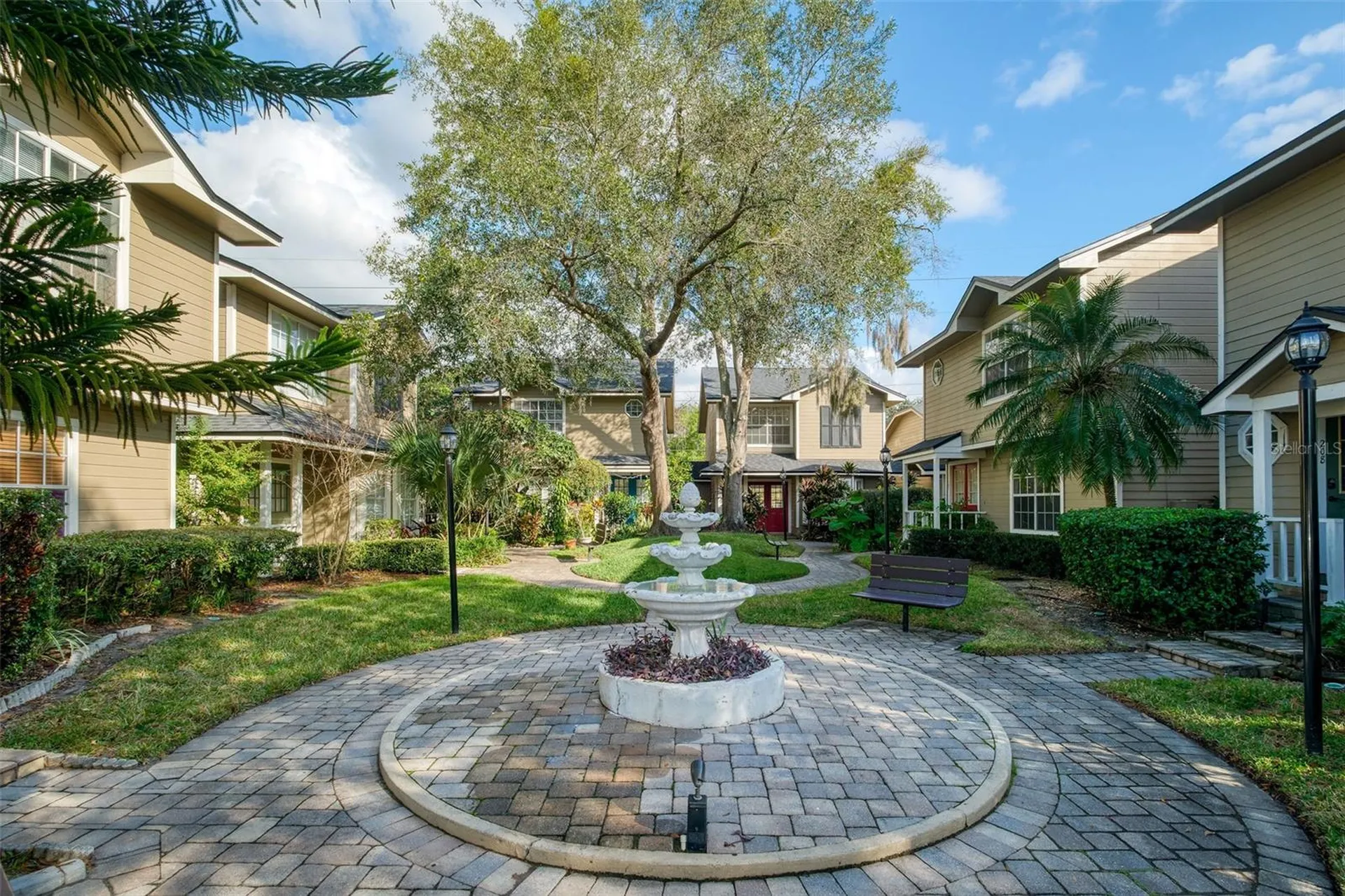 6040 Scotchwood Glen Orlando FL 32822