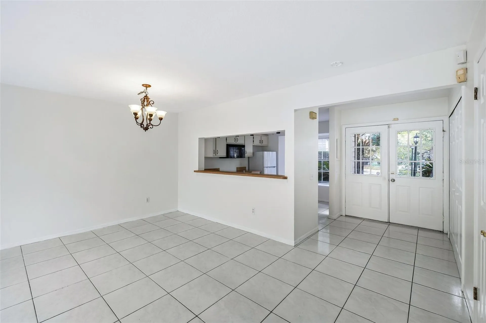 6040 Scotchwood Glen Orlando FL 32822