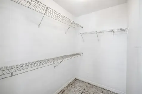 6040 Scotchwood Glen Orlando FL 32822