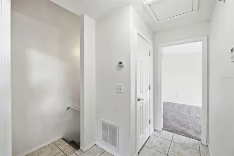 6040 Scotchwood Glen Orlando FL 32822