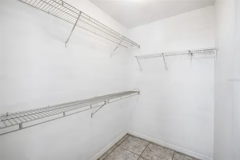 6040 Scotchwood Glen Orlando FL 32822