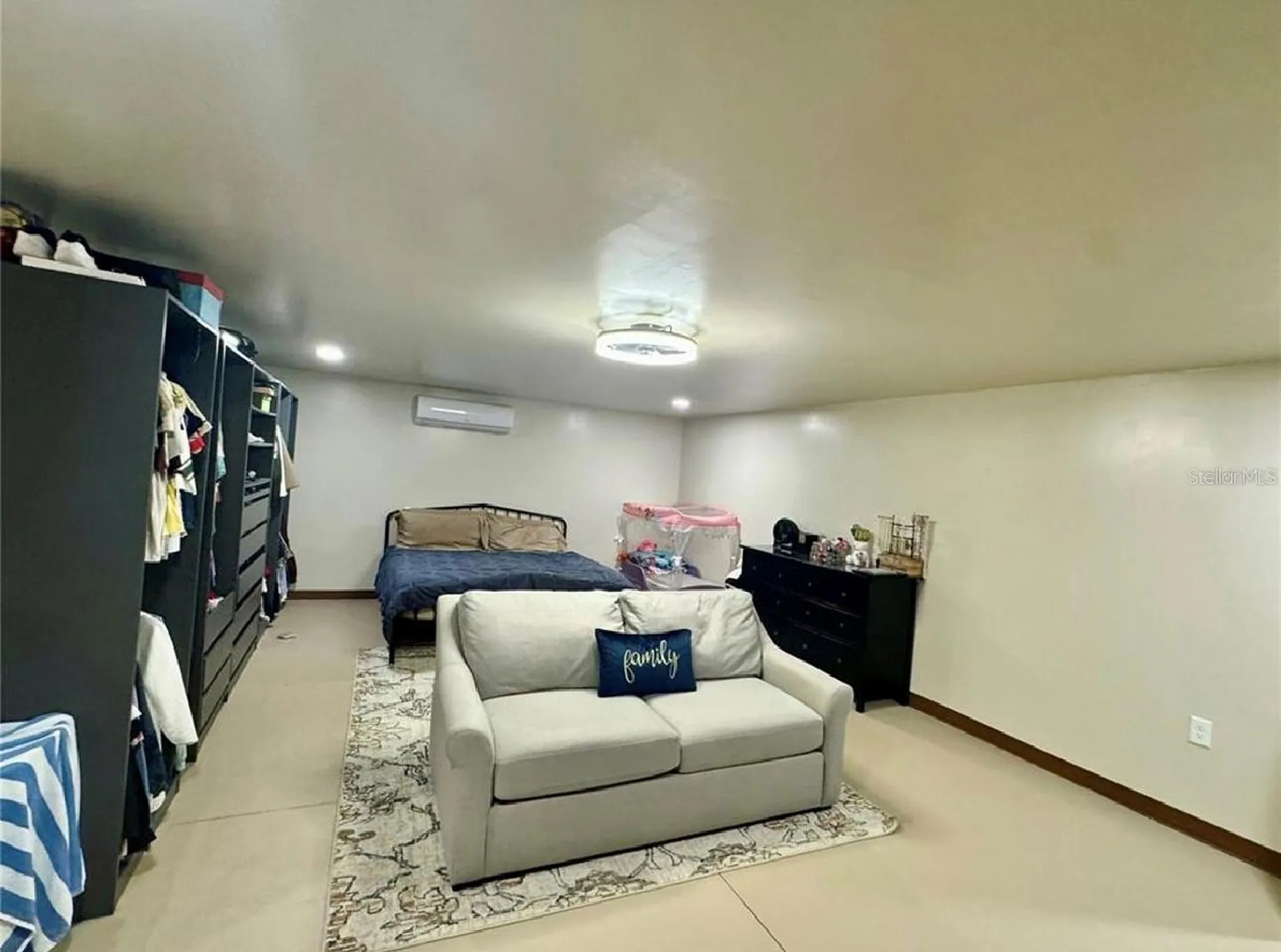 5832 Holmes Drive Orlando FL 32808