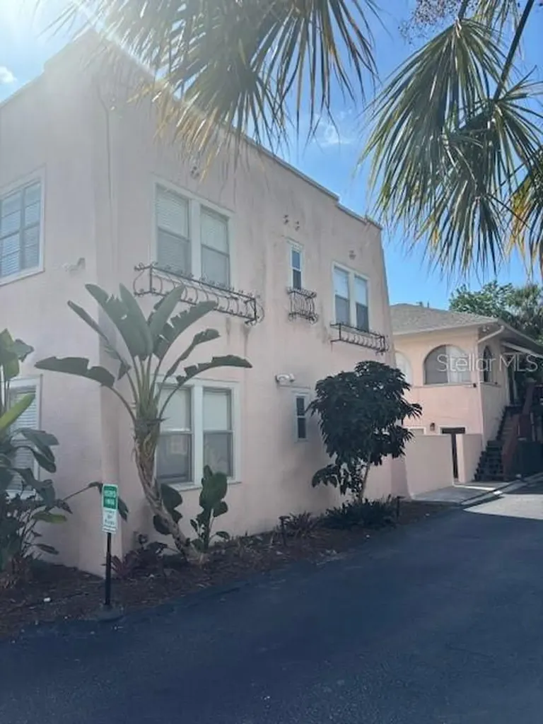 1604 N Osceola Avenue Clearwater FL 33755