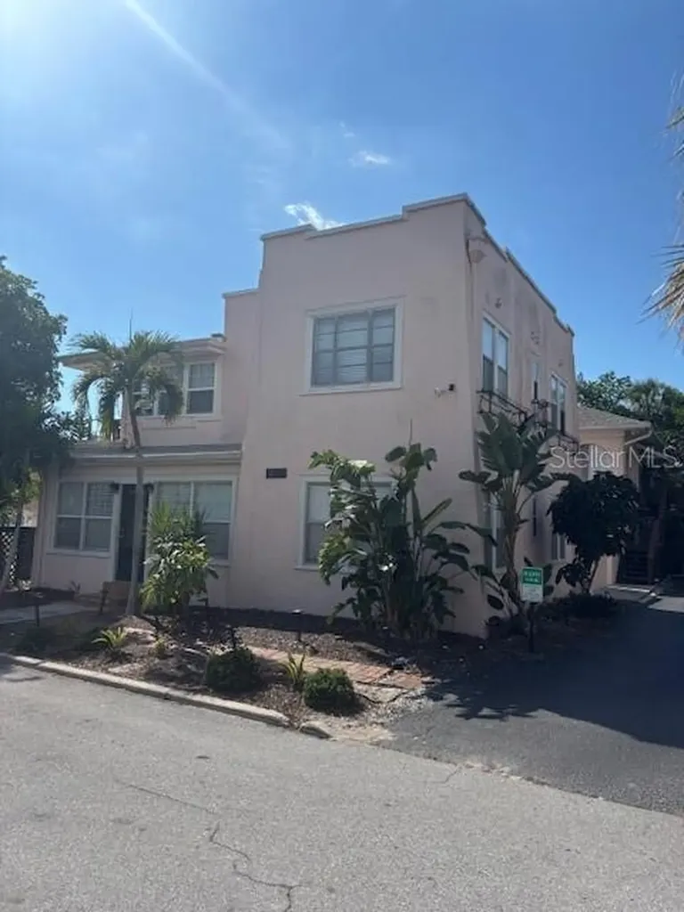 1604 N Osceola Avenue Clearwater FL 33755
