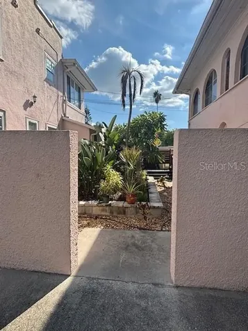 1604 N Osceola Avenue Clearwater FL 33755