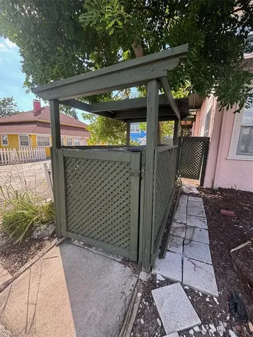 1604 N Osceola Avenue Clearwater FL 33755