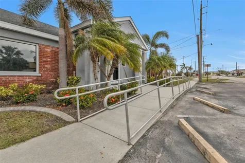 128 W Charlotte Avenue Punta Gorda FL 33950