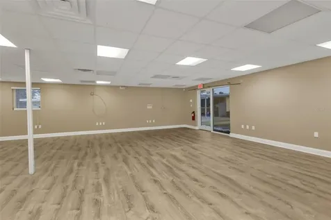 128 W Charlotte Avenue Punta Gorda FL 33950