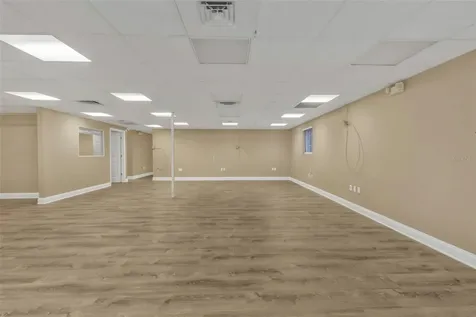 128 W Charlotte Avenue Punta Gorda FL 33950