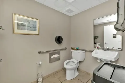 128 W Charlotte Avenue Punta Gorda FL 33950