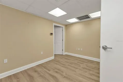 128 W Charlotte Avenue Punta Gorda FL 33950