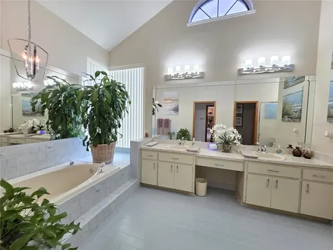 9446 Ashley Drive Weeki Wachee FL 34613