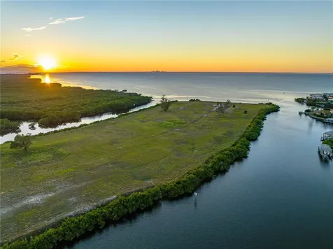 Lot 22 Hammock Bay Apollo Beach FL 33572