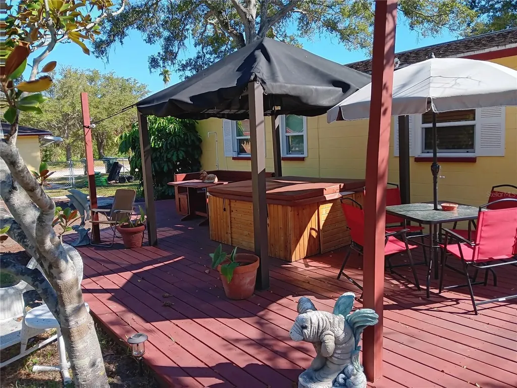 374 3rd Street NW Largo FL 33770