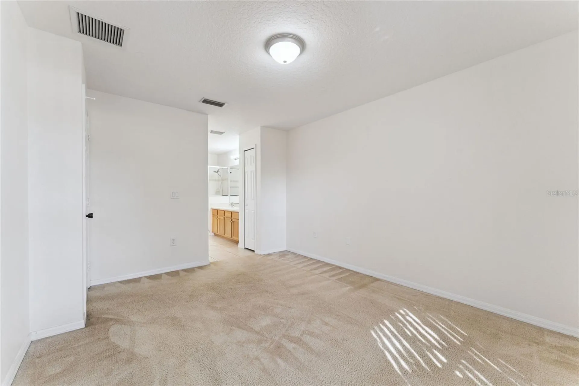 3042 Wild Pepper Avenue Deltona FL 32725