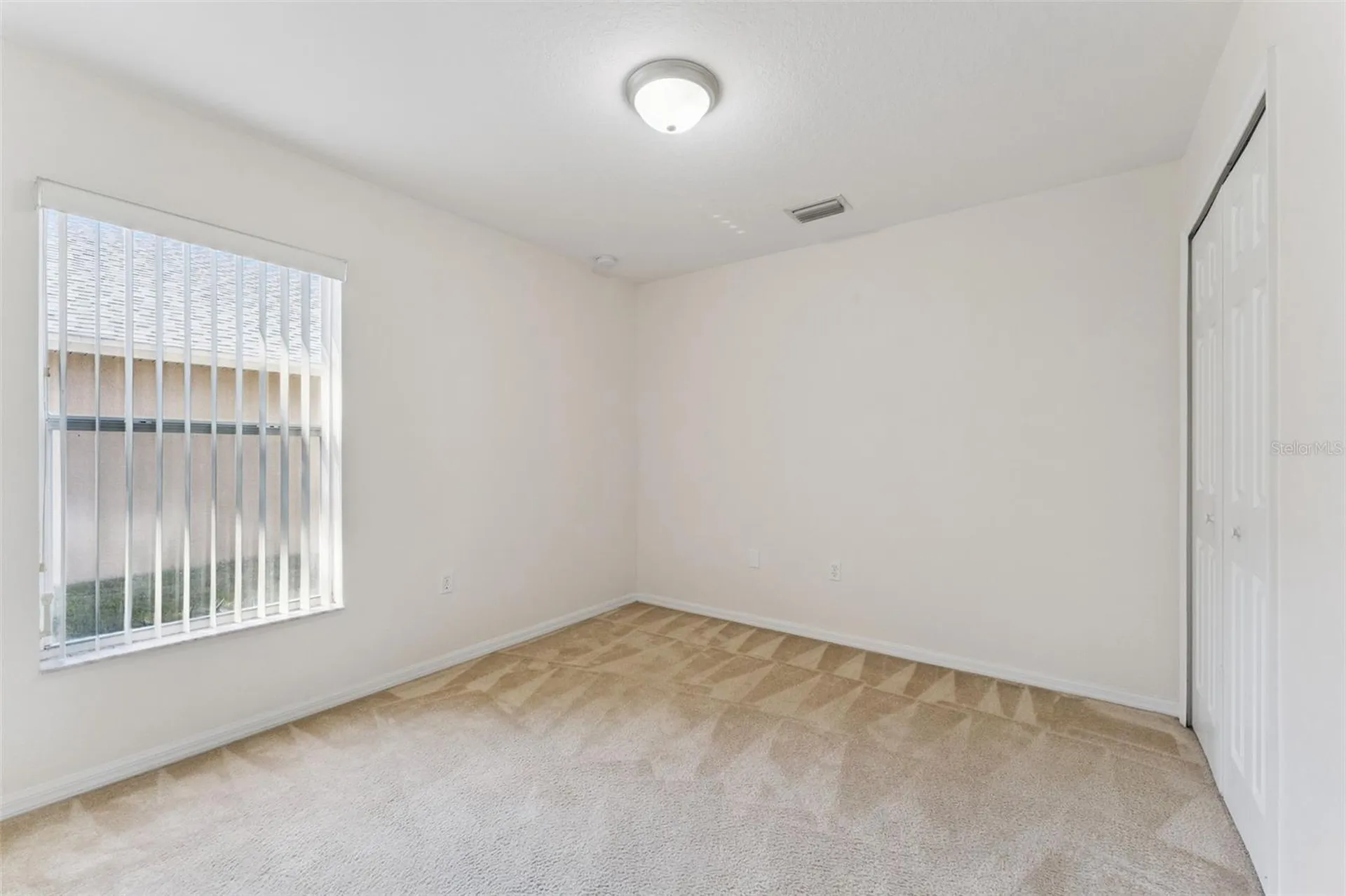 3042 Wild Pepper Avenue Deltona FL 32725