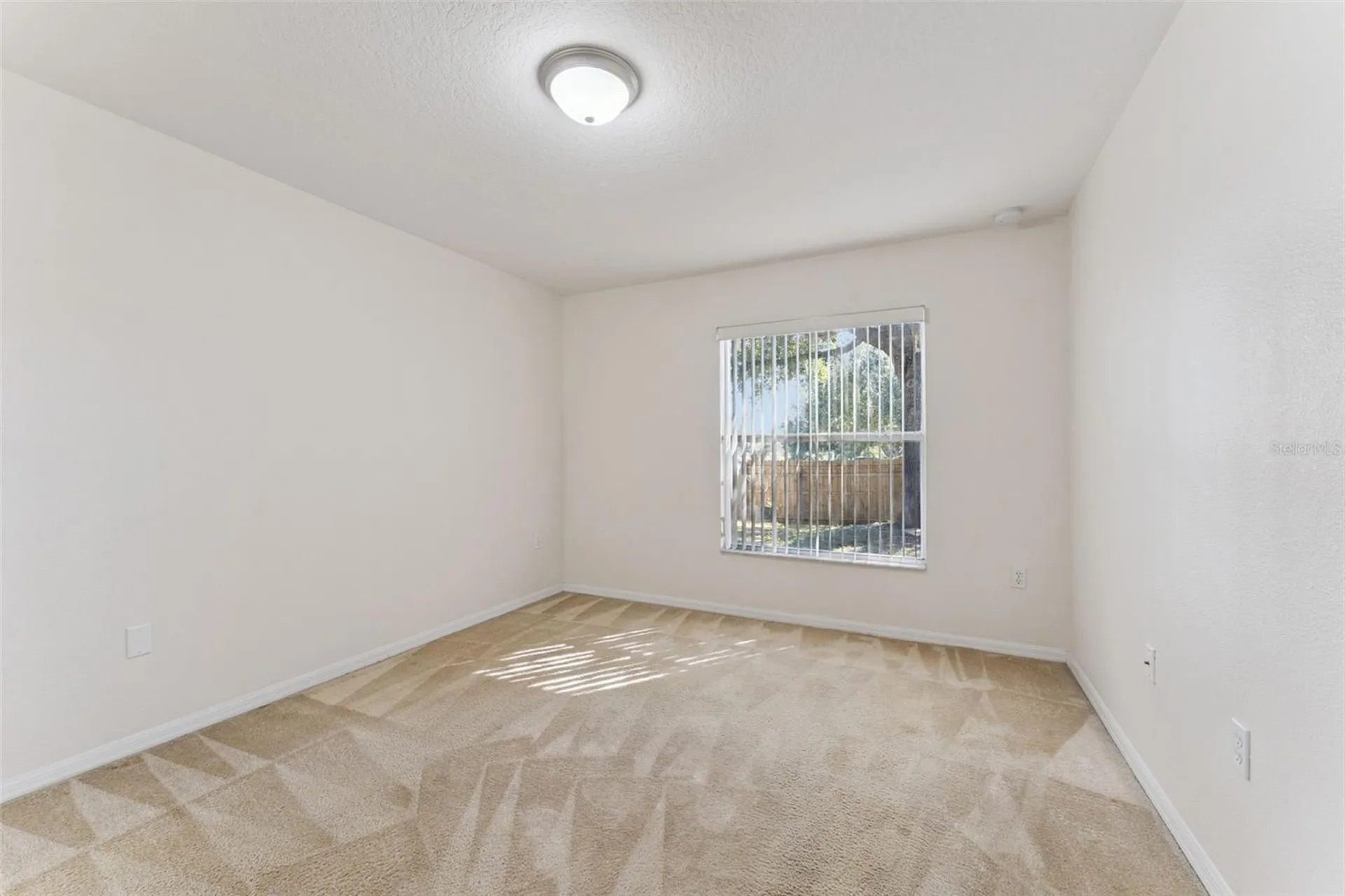 3042 Wild Pepper Avenue Deltona FL 32725