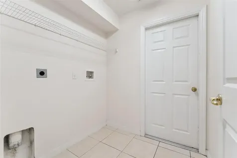 3042 Wild Pepper Avenue Deltona FL 32725