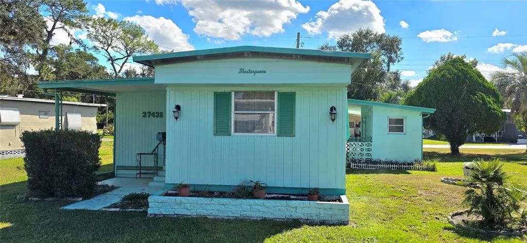 37438 Ray Drive Zephyrhills FL 33541