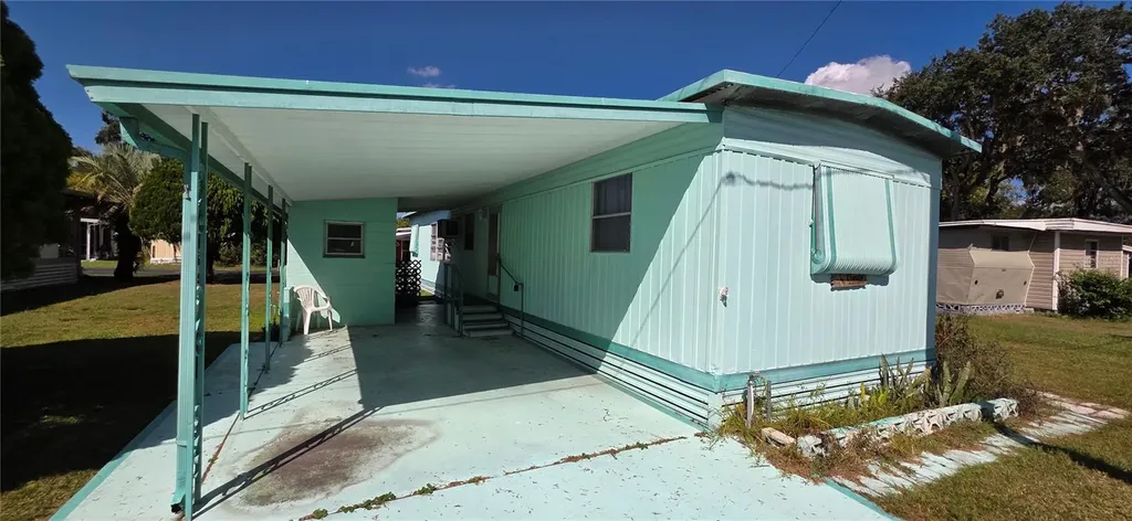 37438 Ray Drive Zephyrhills FL 33541