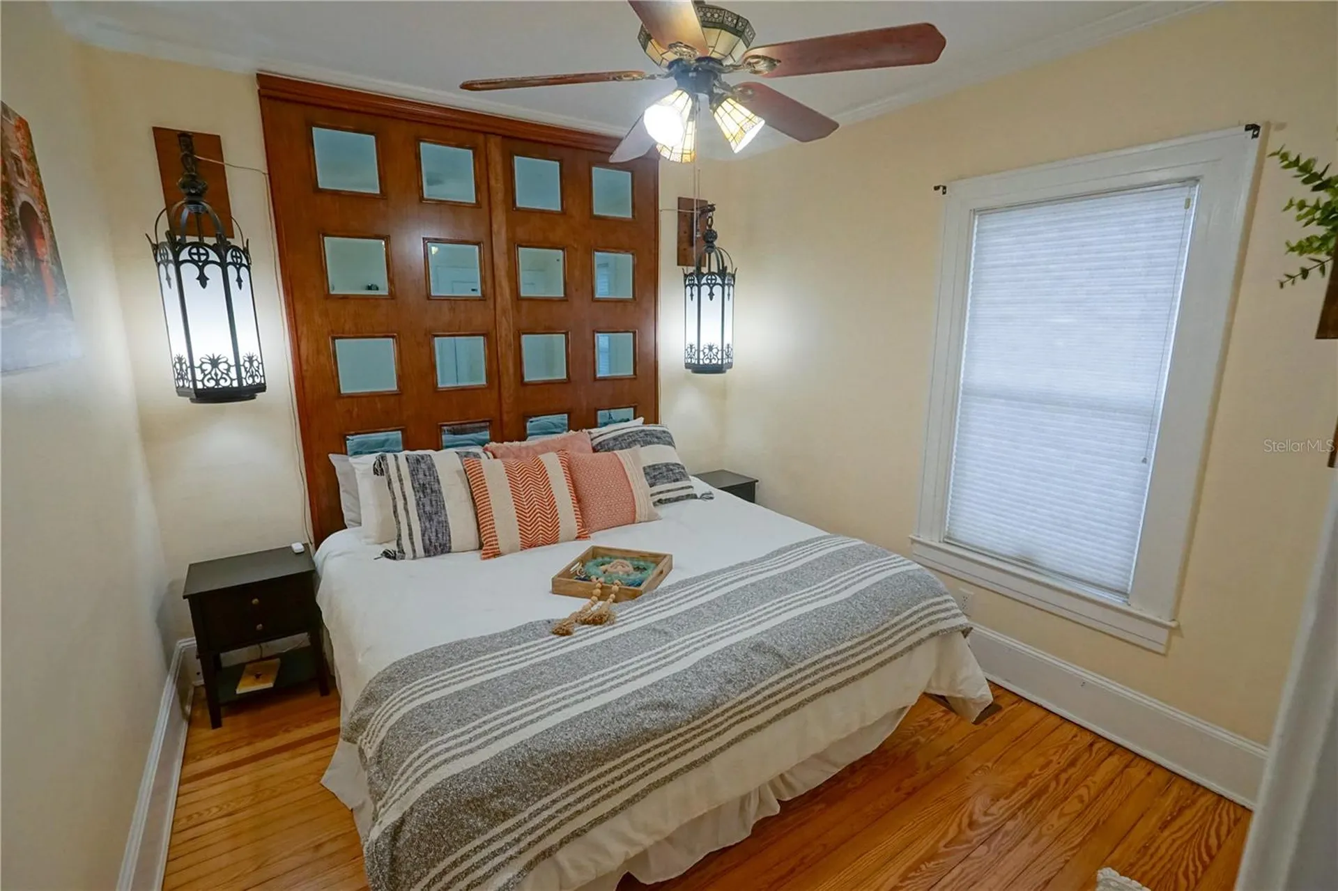 229 E 6th Avenue Mount Dora FL 32757