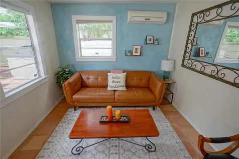 229 E 6th Avenue Mount Dora FL 32757