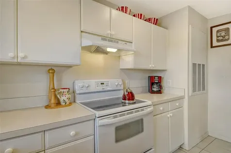 381 Bobby Jones Road Sarasota FL 34232