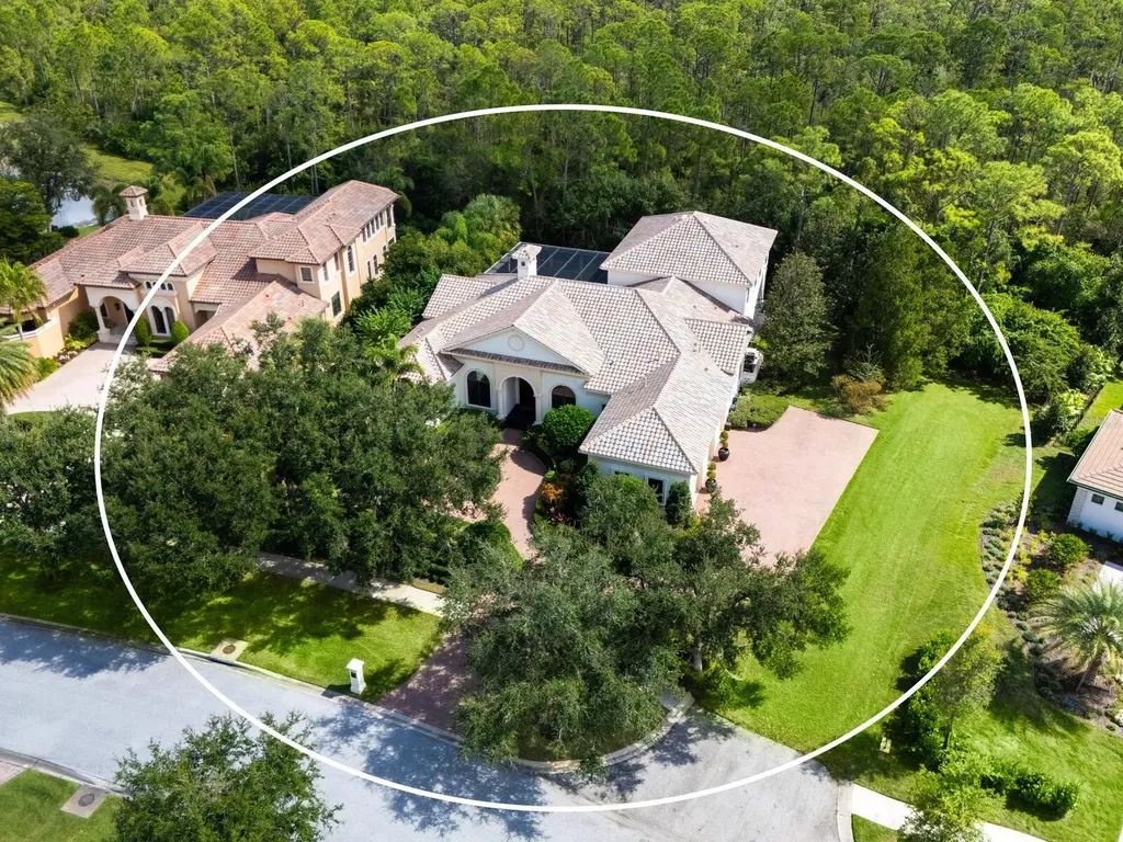 8309 Farington Court Bradenton FL 34202