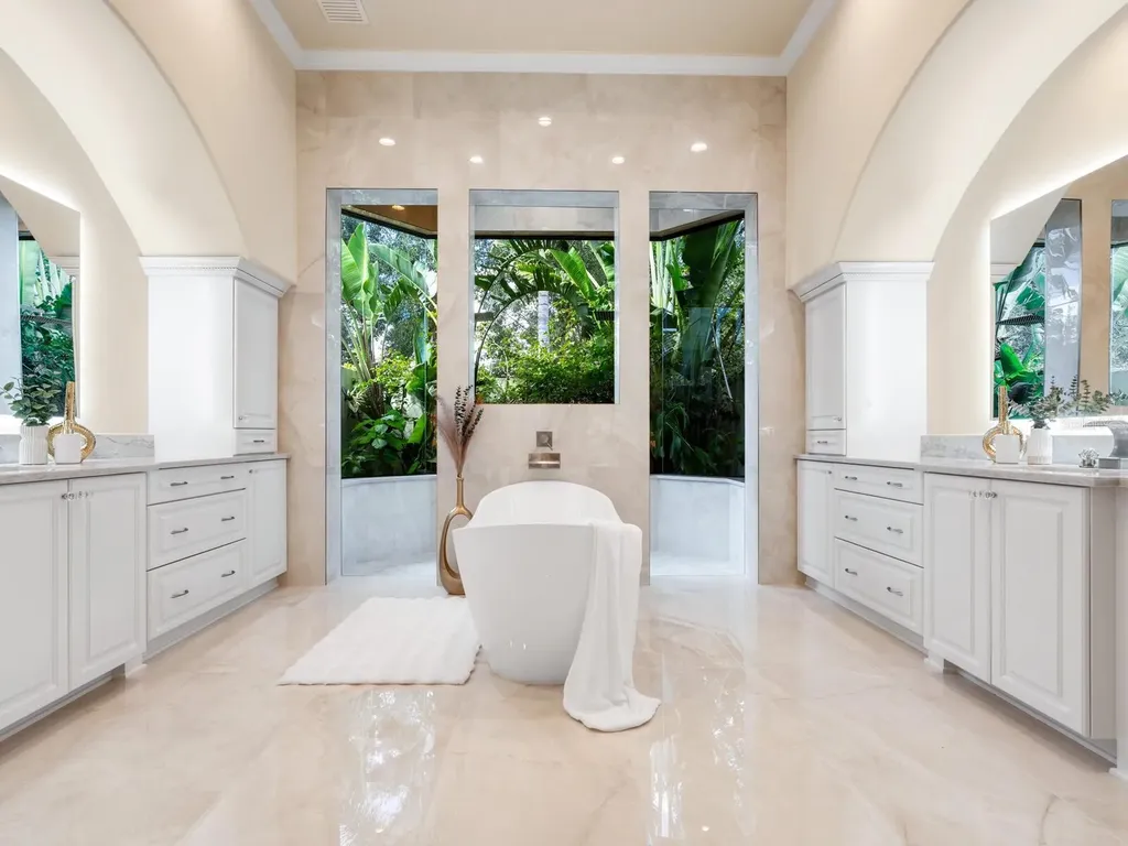 8309 Farington Court Bradenton FL 34202
