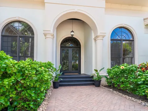 8309 Farington Court Bradenton FL 34202