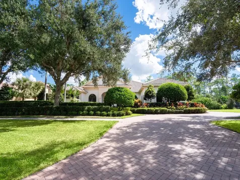 8309 Farington Court Bradenton FL 34202