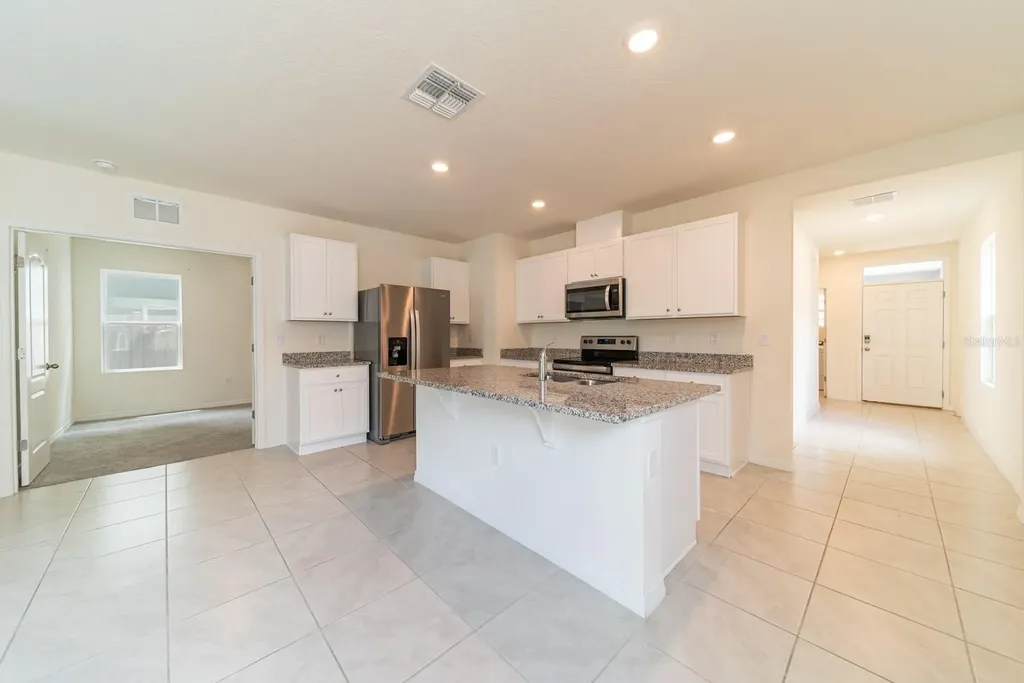 1181 Cascades Avenue Davenport FL 33837
