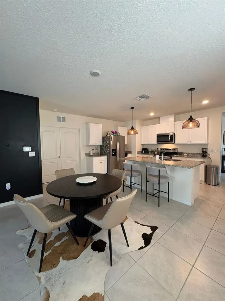 1181 Cascades Avenue Davenport FL 33837