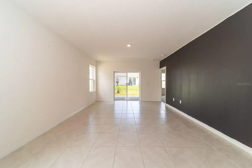 1181 Cascades Avenue Davenport FL 33837