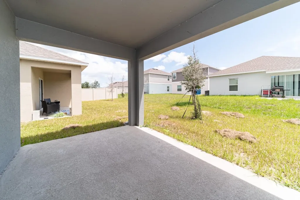 1181 Cascades Avenue Davenport FL 33837