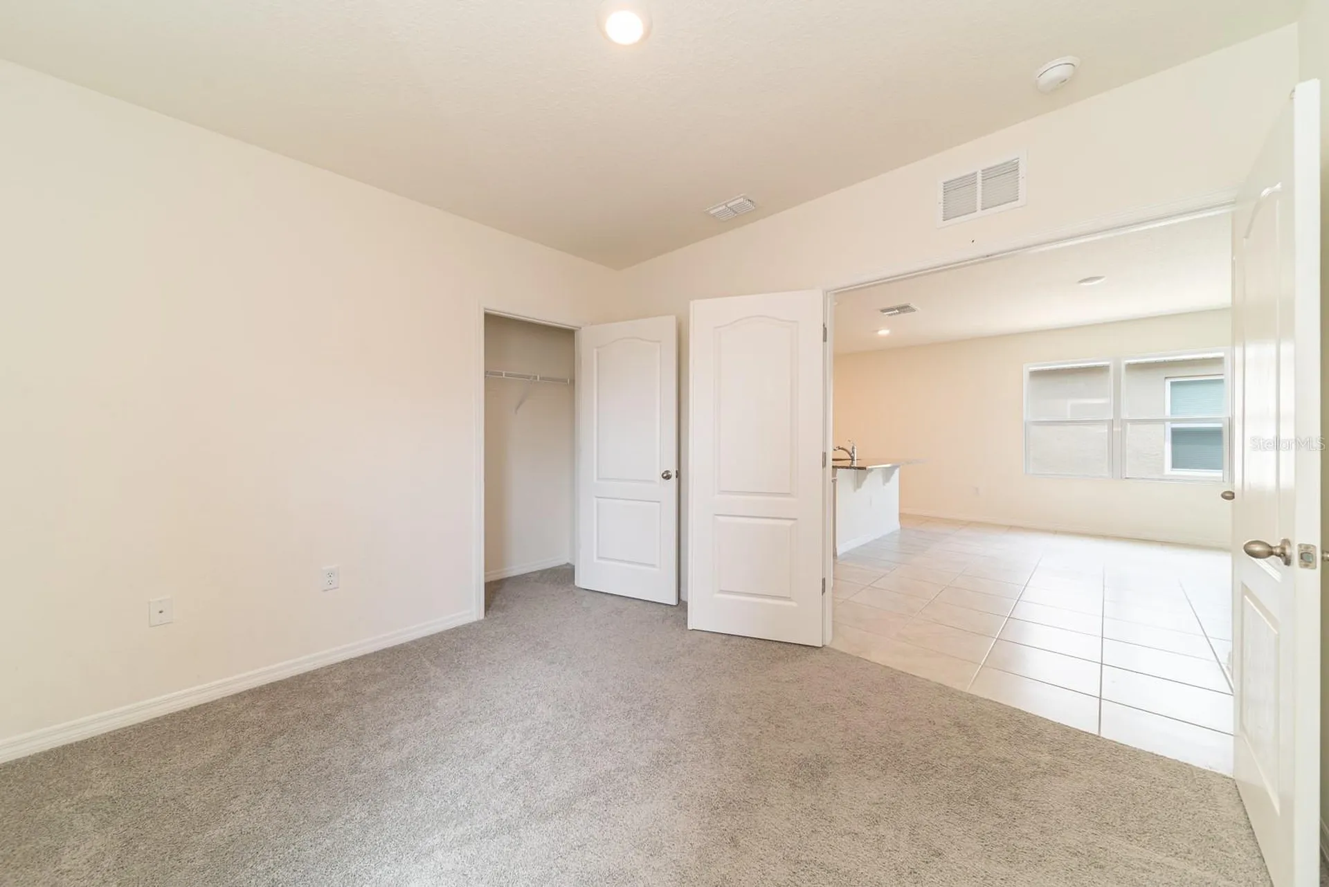 1181 Cascades Avenue Davenport FL 33837