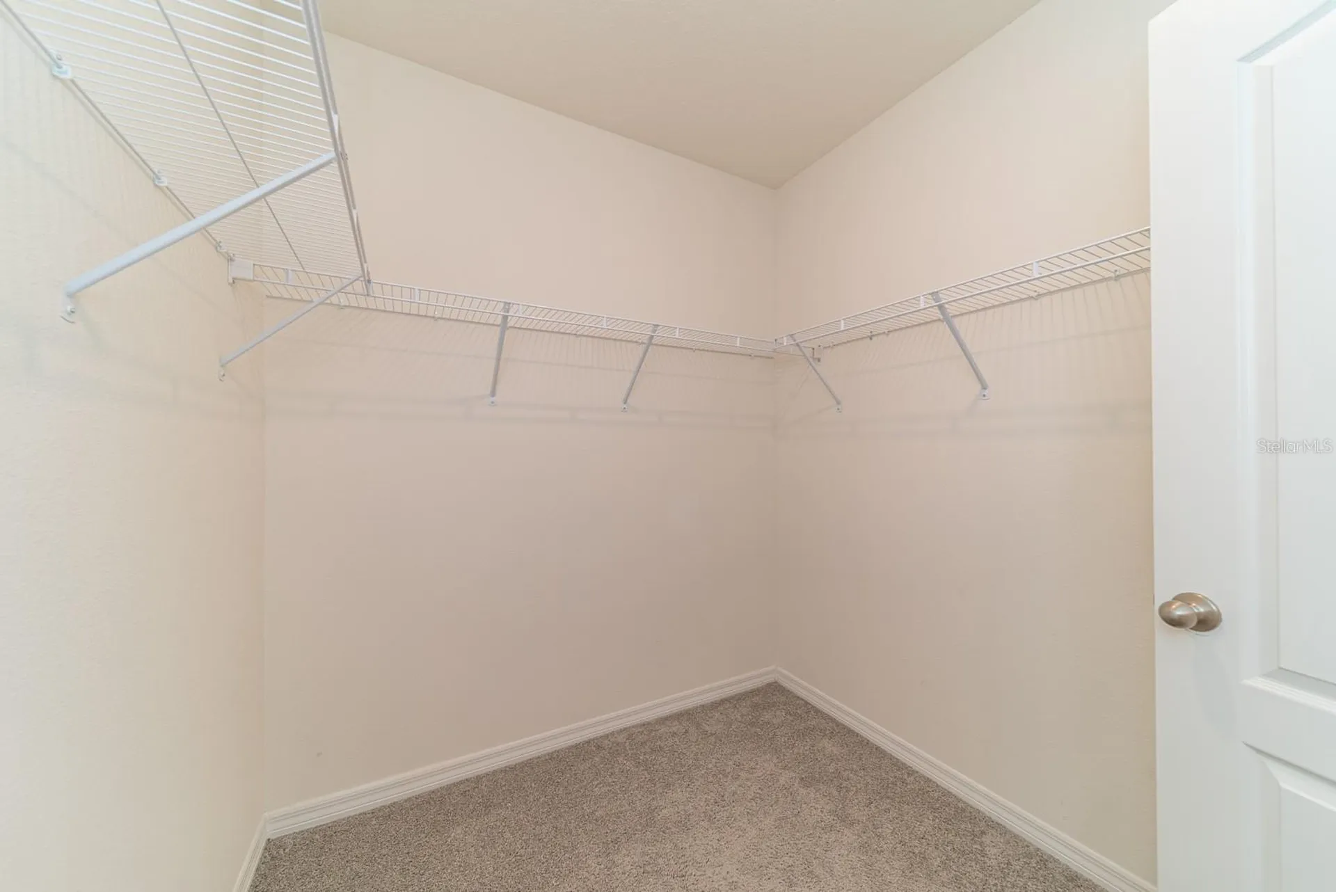 1181 Cascades Avenue Davenport FL 33837