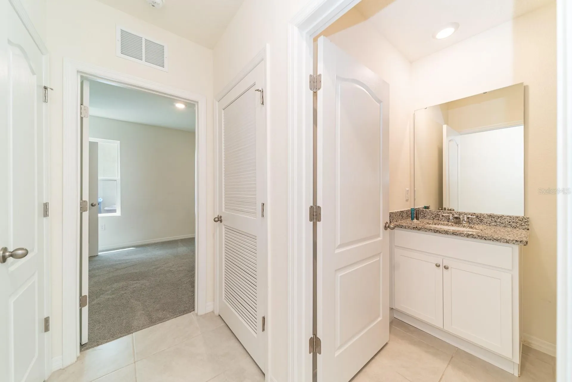 1181 Cascades Avenue Davenport FL 33837