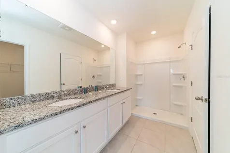 1181 Cascades Avenue Davenport FL 33837