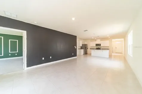 1181 Cascades Avenue Davenport FL 33837