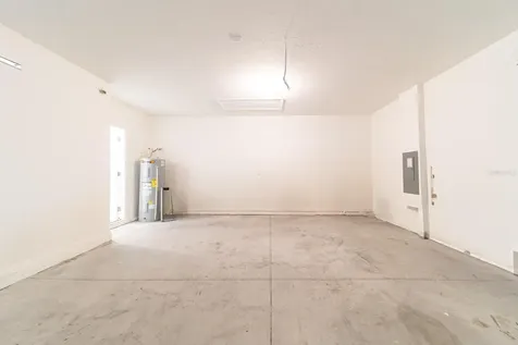 1181 Cascades Avenue Davenport FL 33837