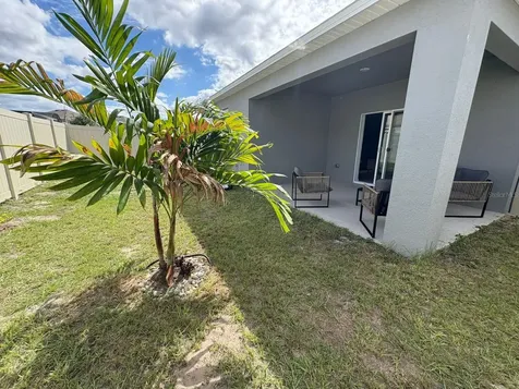 1181 Cascades Avenue Davenport FL 33837
