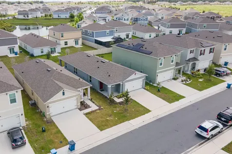 1181 Cascades Avenue Davenport FL 33837