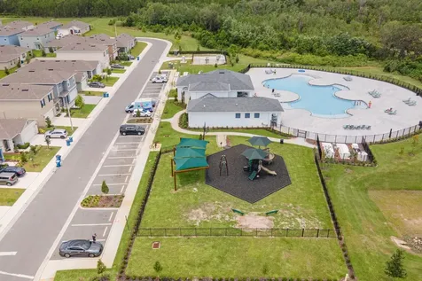 1181 Cascades Avenue Davenport FL 33837