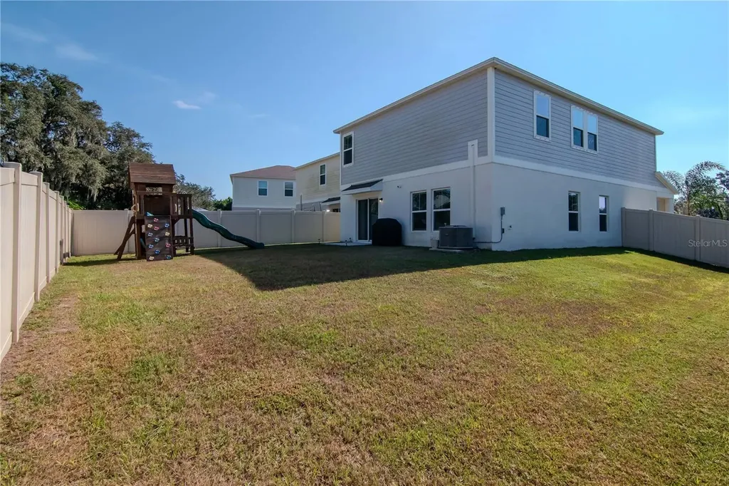 11338 Brook Edge Avenue Riverview FL 33569