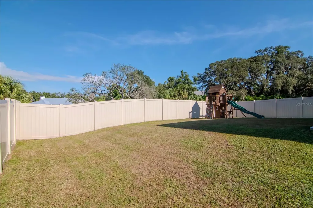 11338 Brook Edge Avenue Riverview FL 33569