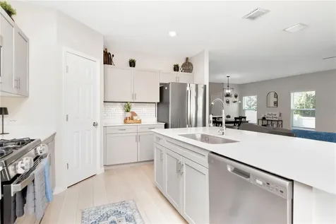 11338 Brook Edge Avenue Riverview FL 33569