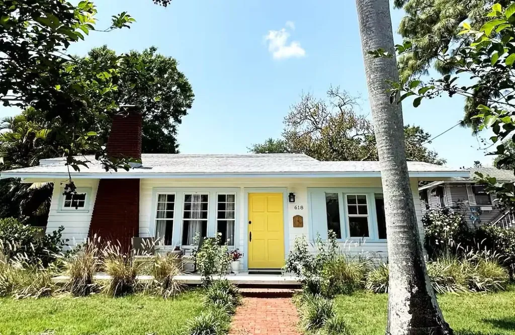 618 19th Street W Bradenton FL 34205